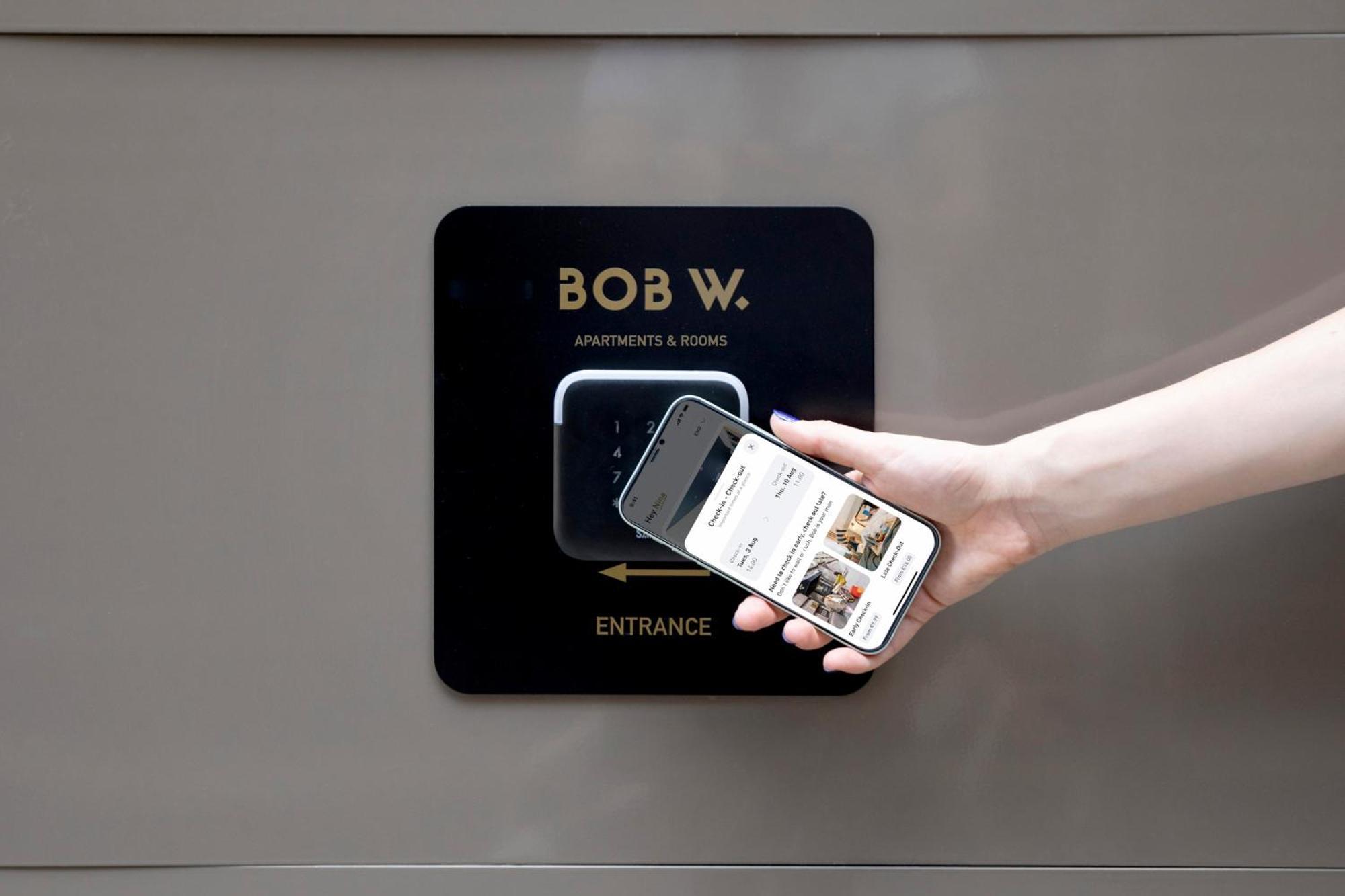 Bob W Paernu Apartamento Exterior foto